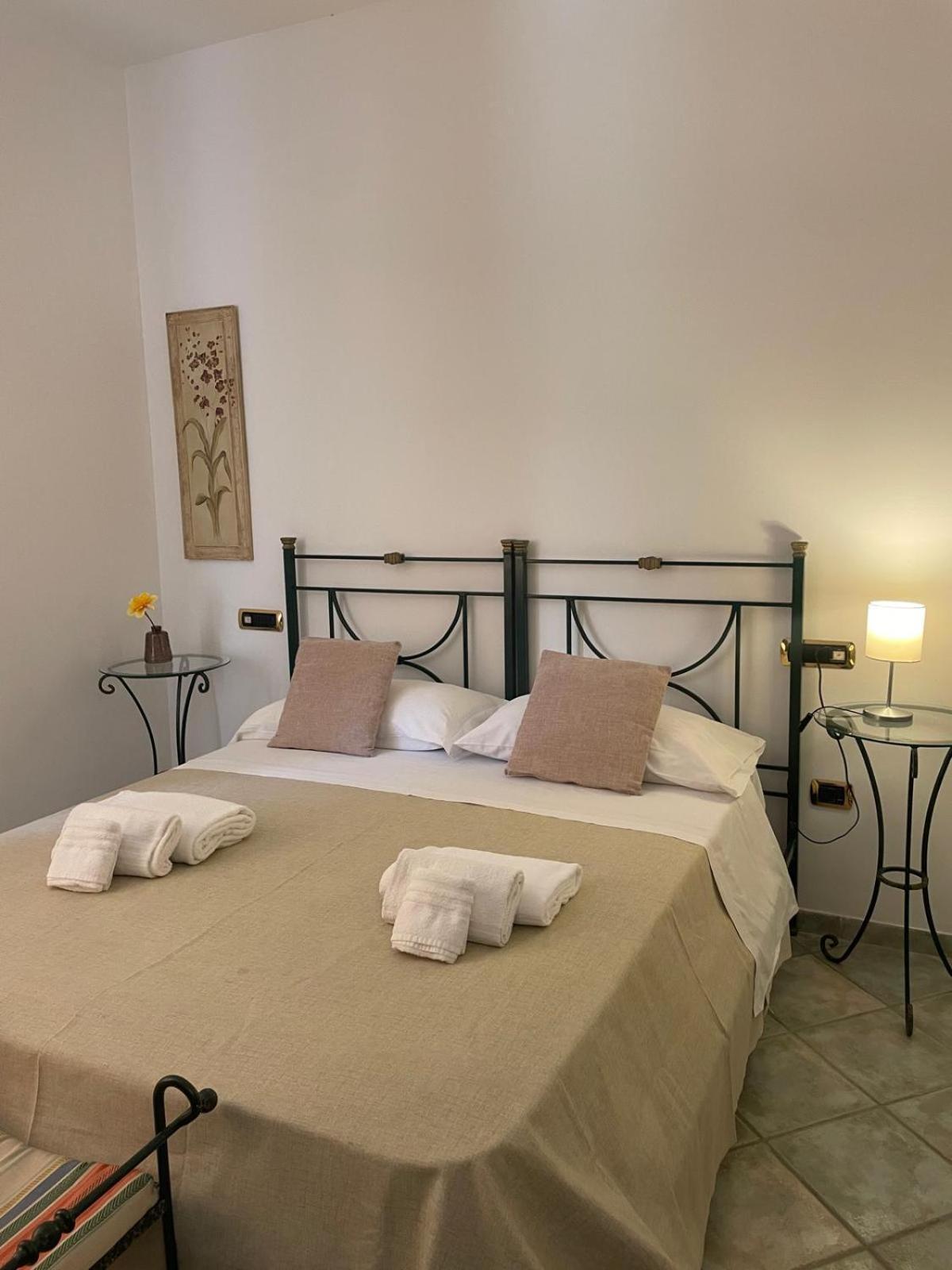 Hotel Residence Da Carmelo Palinuro Bagian luar foto